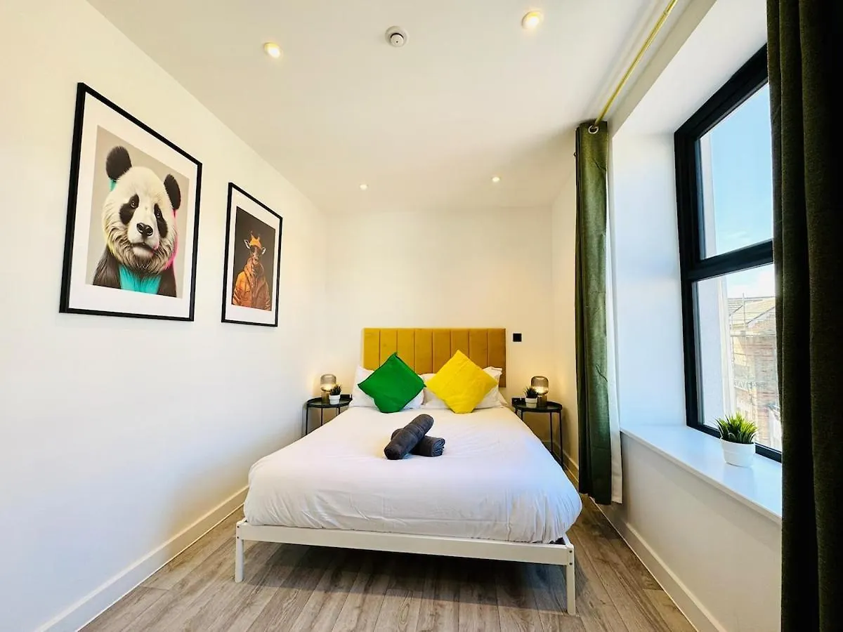 Central Bournemouth - 2-Bedroom - 4 Guests - Prime Spot Apartment